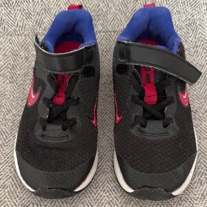 Nike Kids' Black and Blue Sneakers with Red Accents